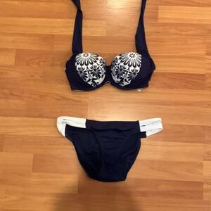 La Vie en rose Halter Bikini